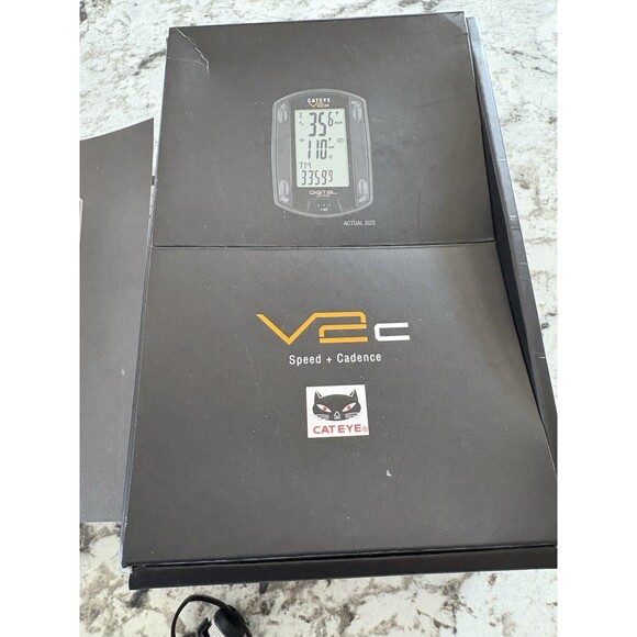 CatEye V2C Wireless Cycle Computer With 19 Functions Needs Battery See Pics - Picture 5 of 6